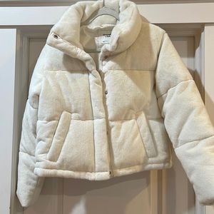 Abercrombie mini puffer